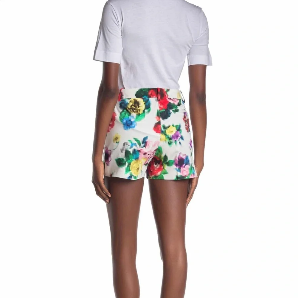 NEW • Moschino • Pixelated Floral Shorts White 44 - Picture 2 of 5